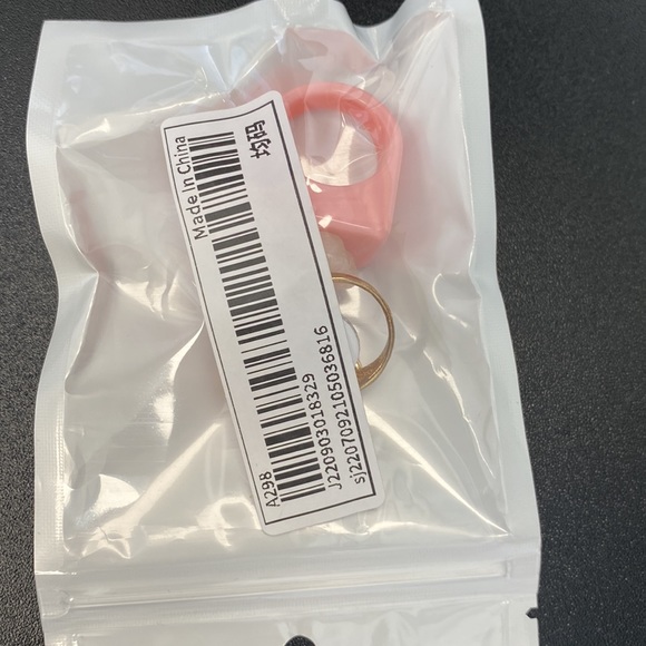 Ring Set with Yin Yang/Flower/Resin - Picture 3 of 3